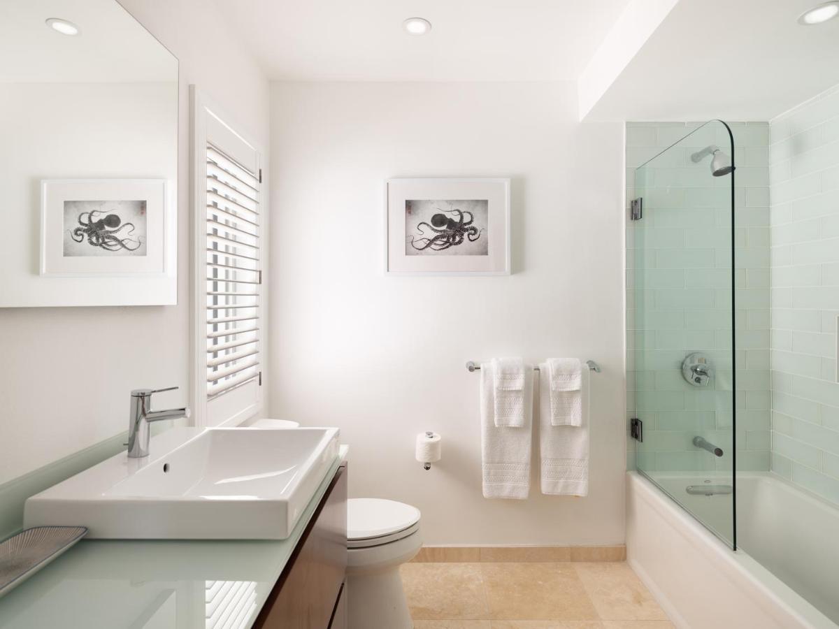 Hotel Azura Bermuda à Mount Pleasant Extérieur photo