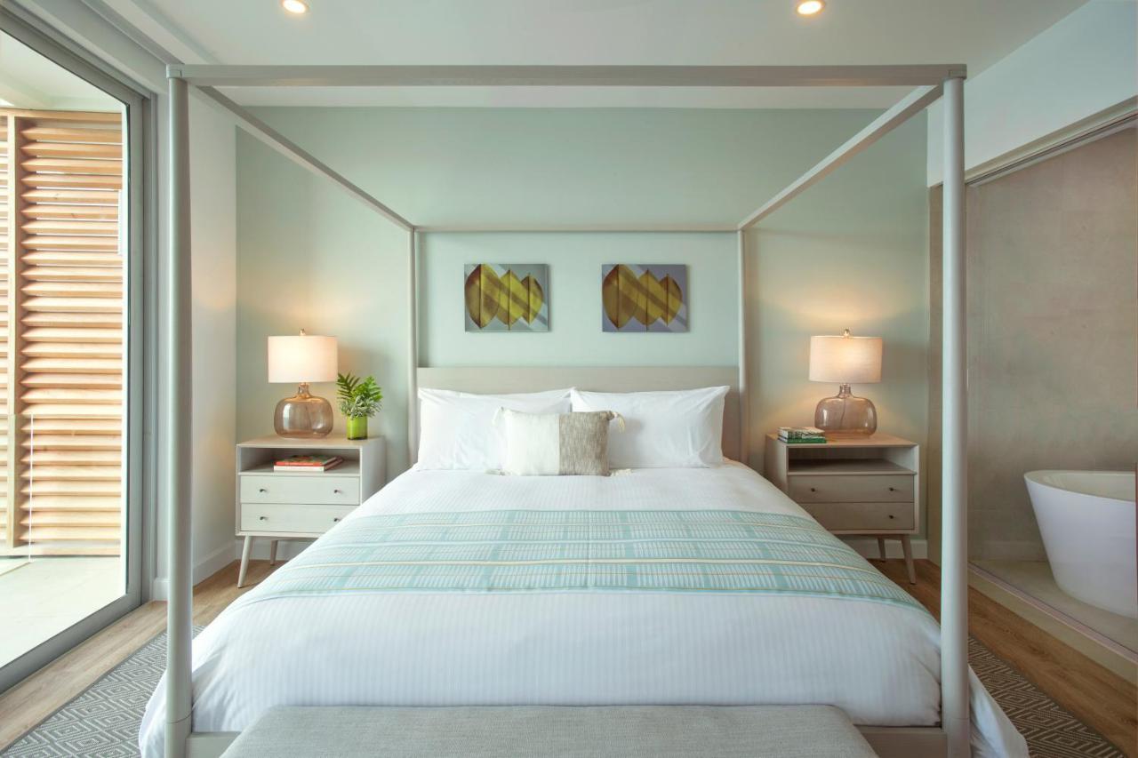 Hotel Azura Bermuda à Mount Pleasant Extérieur photo